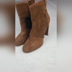Forever 21 Brown Camel Suede Boots Size 8